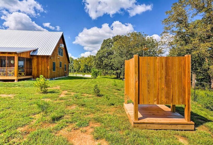 Greenfield Cabin W/ Screened In Porch & Fire Pit!