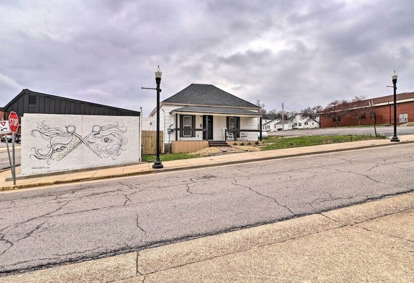 Historic West Plains Home: Walk To Msu + Dtwn