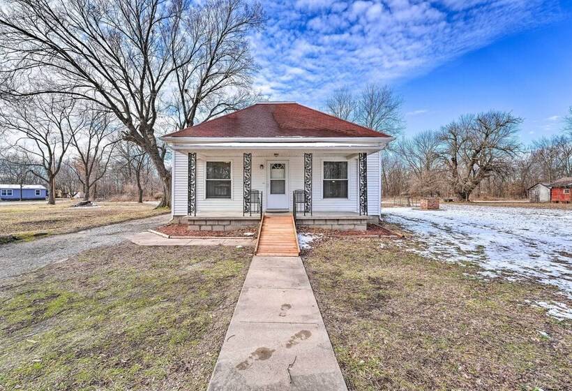 Historical West Mineral Escape W/ Porch!