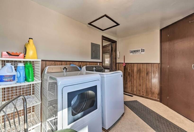 Historical West Mineral Escape W/ Porch!