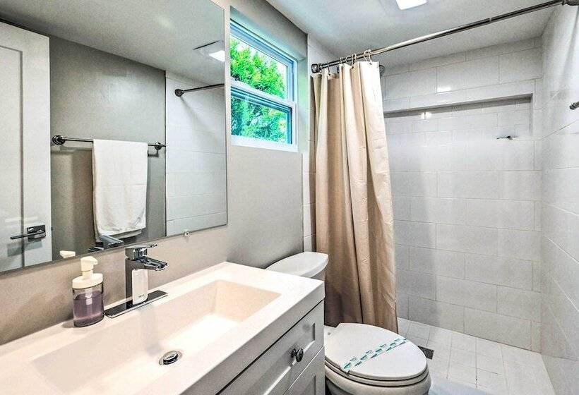 Home Close To Naples Beach   Pets Welcome!