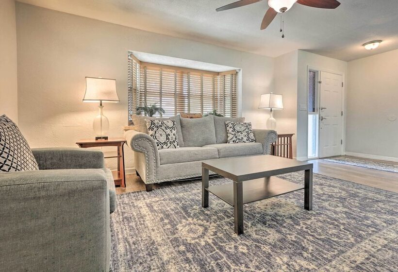 Deltona Lake House, Day Trip To Disney & Universal