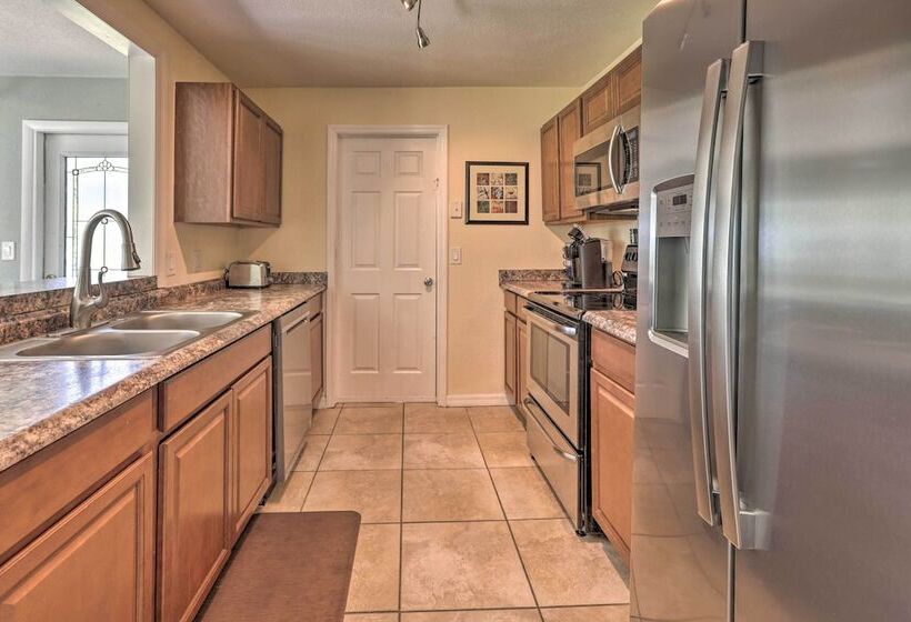 Deltona Lake House, Day Trip To Disney & Universal