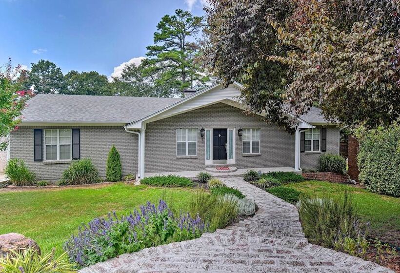 Lakefront Home W/ Private Dock In Hot Springs!