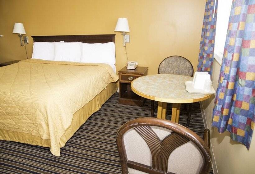 فندق Capri Inn And Suites