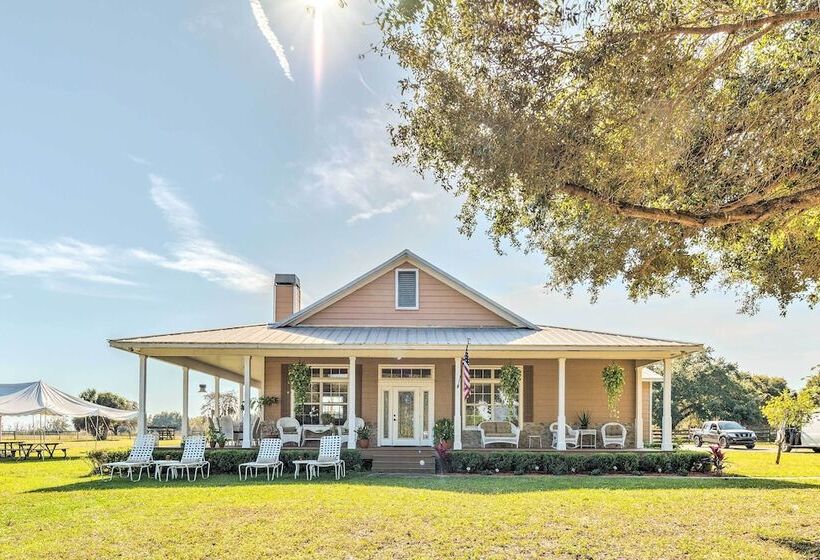 House W/ Wraparound Porch, 1/2 Mi To Lake!