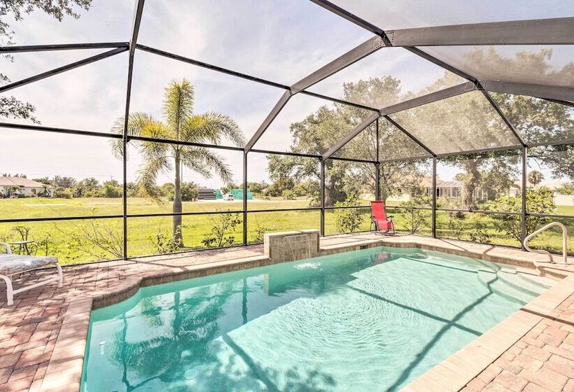 6 Mi To Waterpark: Tropical Home In Cape Coral