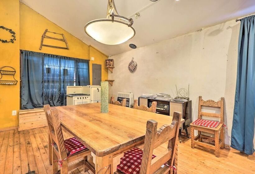 Idyllic Española Casita W/ Charcoal Grill