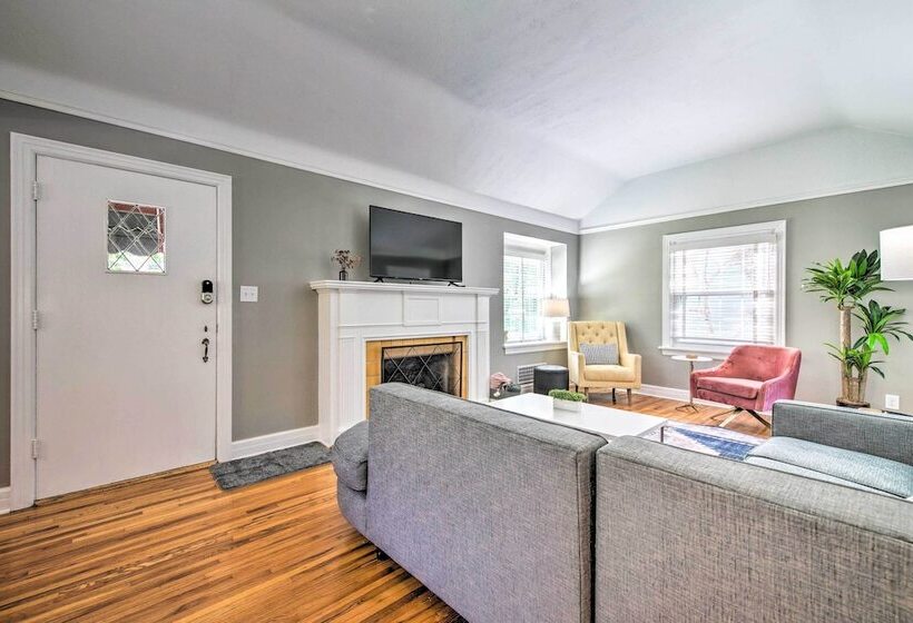 Idyllic Springfield Haven W/ Screened Porch!