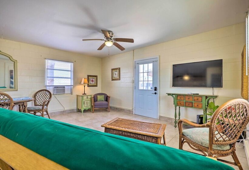 Beachfront Cottage In St Augustine   Pet Friendly!