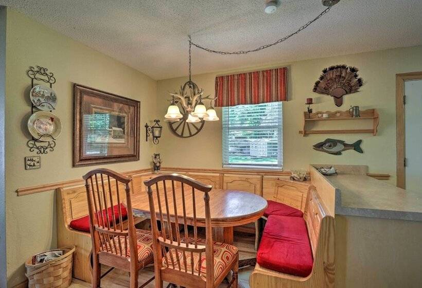 Keystone Heights Lakefront Cabin   Fire Pit, Grill