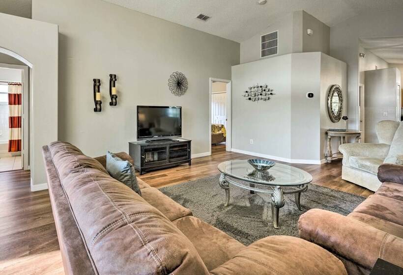 Kissimmee Escape W/ Lanai & Private Pool!