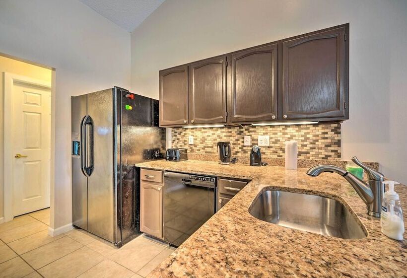 Kissimmee Home W/ Private Pool & Lanai