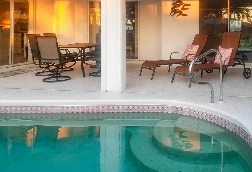 La Buena Vida    Private Pool W/ Lanai!