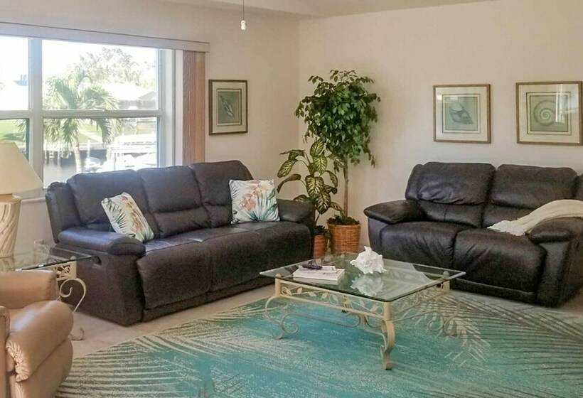 La Buena Vida    Private Pool W/ Lanai!