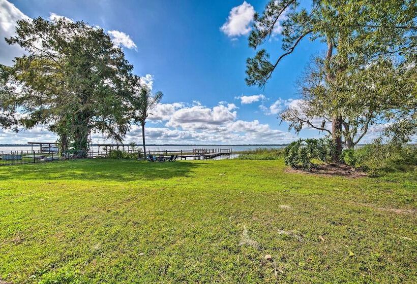 Waterfront Lake Dora Escape W/ Private Dock & Slip