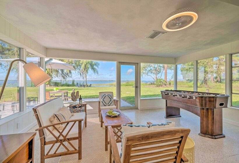 Waterfront Lake Dora Escape W/ Private Dock & Slip