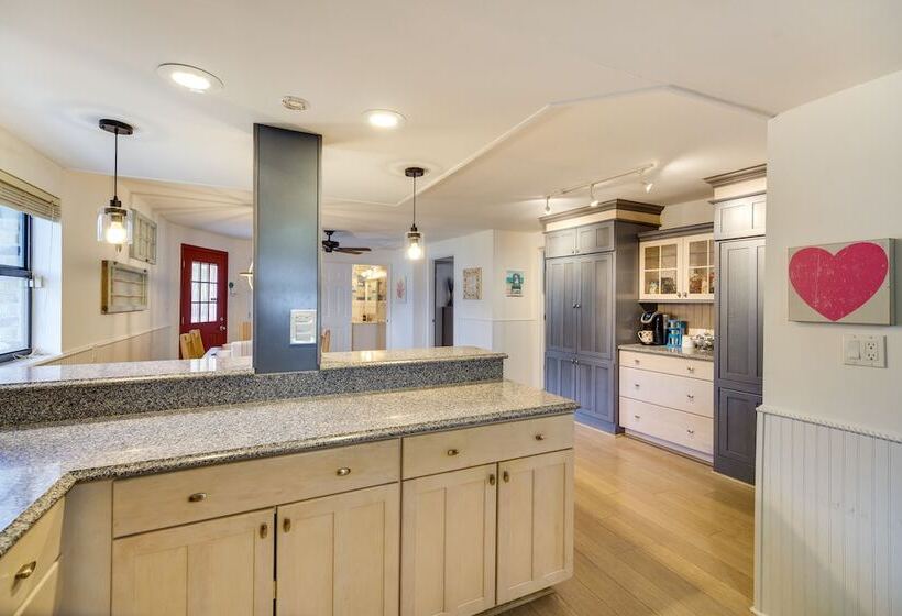 Lake Francis Lily Pad   Home W/ Hot Tub & Dock!