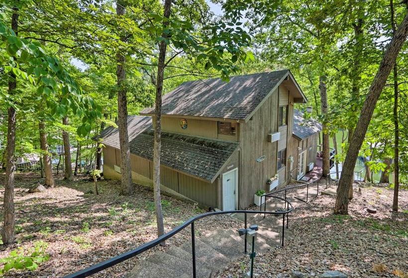 2 Mi To Margaritaville: Lake Of The Ozarks Home!