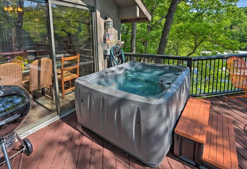 2 Mi To Margaritaville: Lake Of The Ozarks Home!