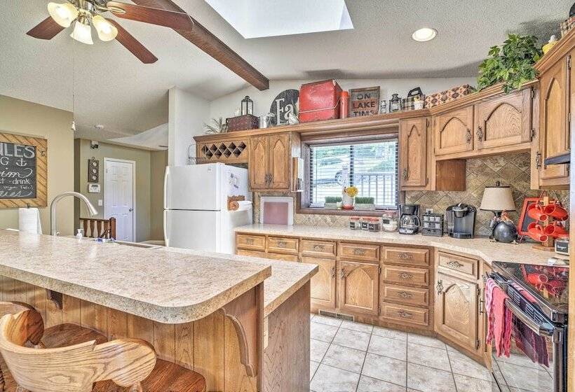 Private Game Room & Dock: Lake Of The Ozarks Home