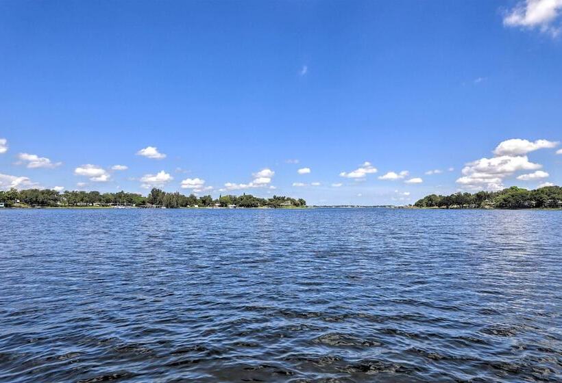 Lakefront Babson Park Escape: Pet Friendly!