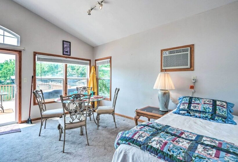 Lakefront Family Retreat W/ Boat Slip & Dock!