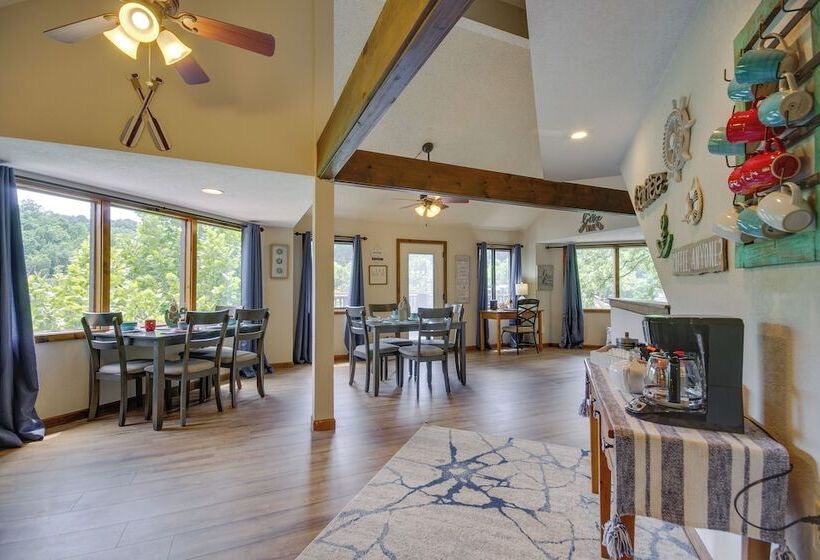 Lakefront Home In The Woods W/ Community Pool!