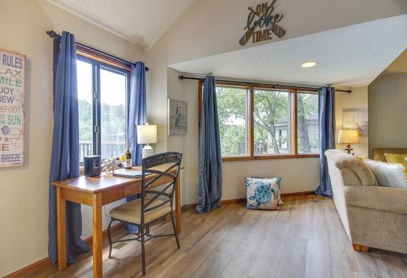 Lakefront Home In The Woods W/ Community Pool!