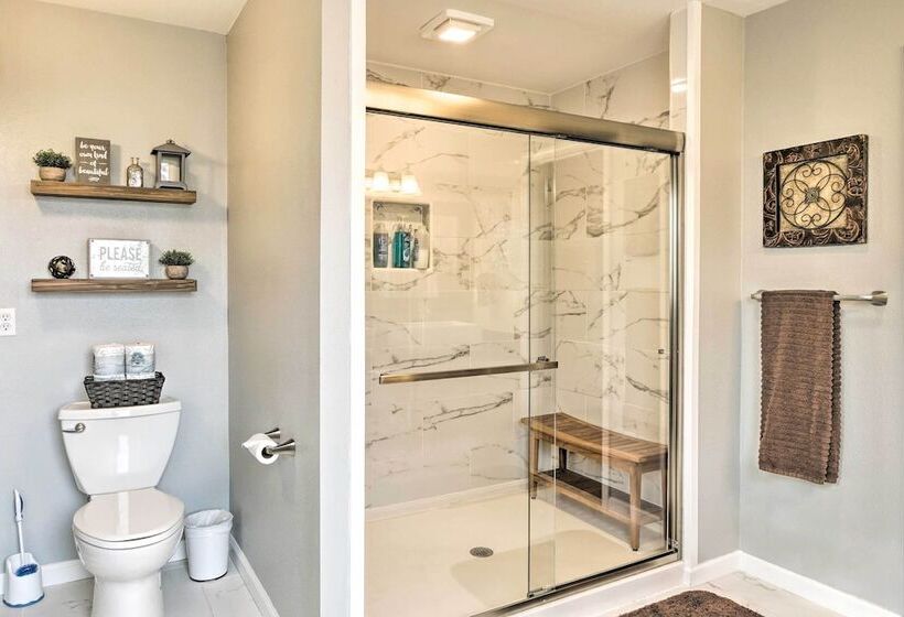 Kimberling City Home W/ Game Room & Lake Access