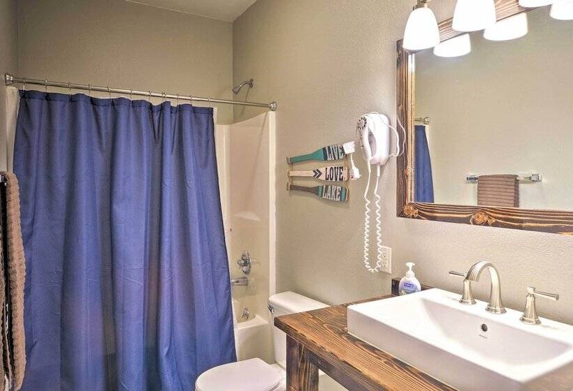 Kimberling City Home W/ Game Room & Lake Access