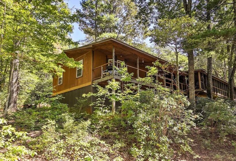 Mountain Rest Cottage W/ Gas Fireplace!