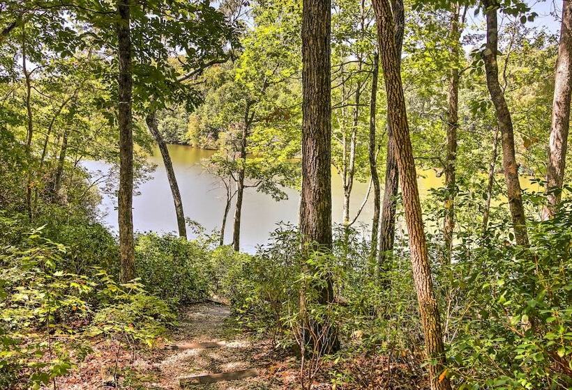 Mountain Rest Cottage W/ Gas Fireplace!