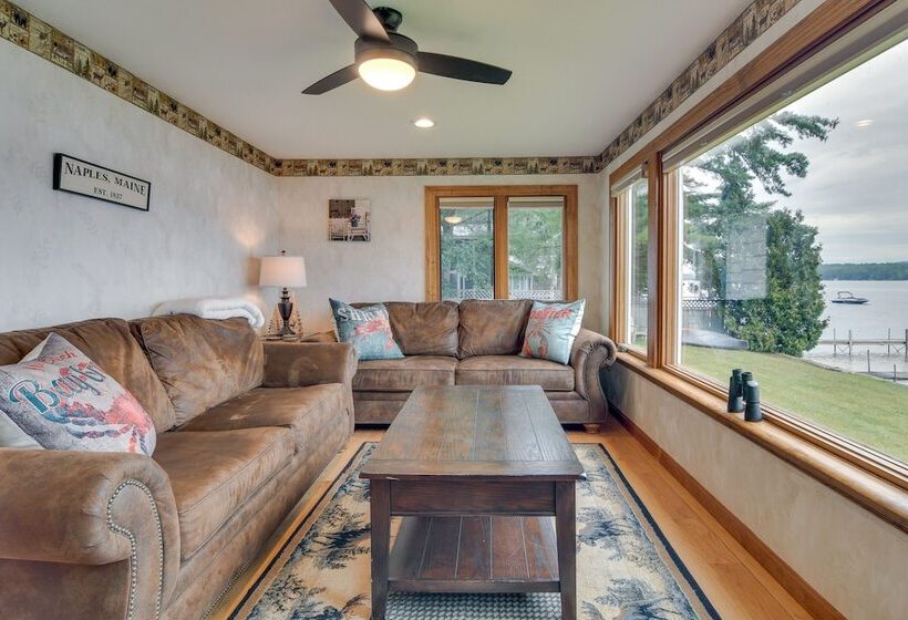 Lakefront Naples Retreat With Docks & Fire Pits!