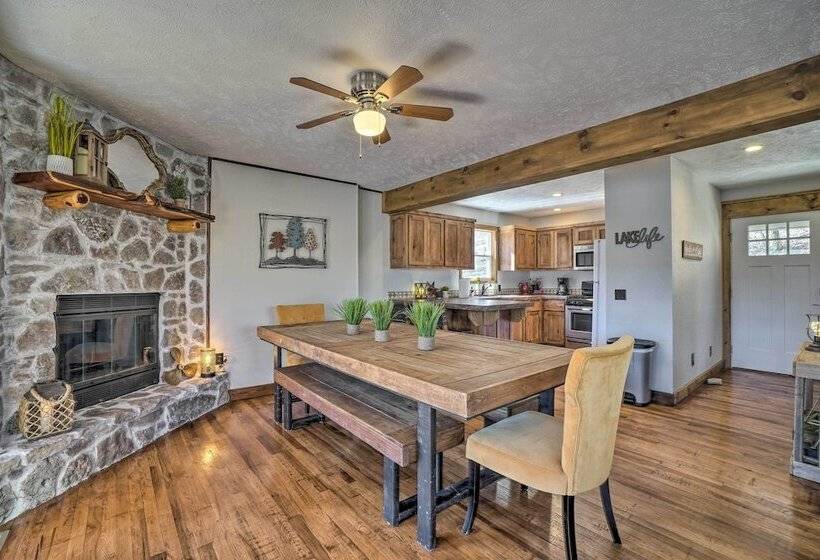 Lakefront Shell Knob Home W/ Deck & Gas Grill