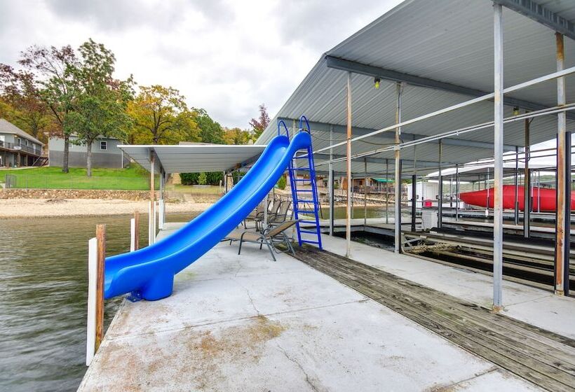 Lake Of The Ozarks Home W/ Dock & Water Slide