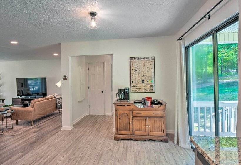 Lakefront Townville Gem W/ Boat Dock & Kayaks