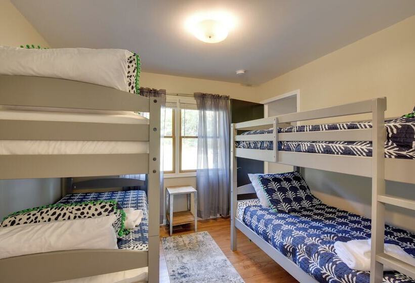 Lakefront Westminster Retreat W/ Boat Dock!