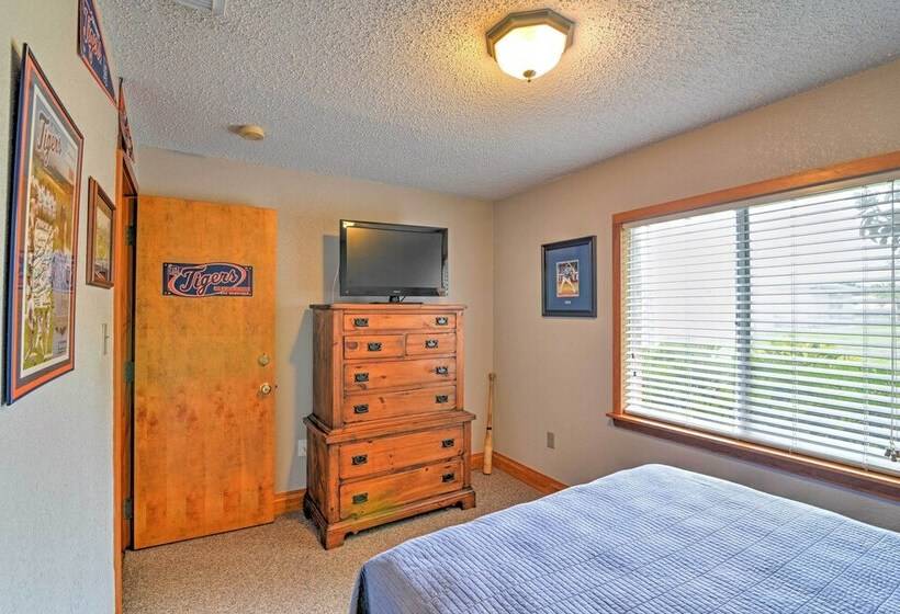 Lakeland House < Half Mi To Tigers Spring Training