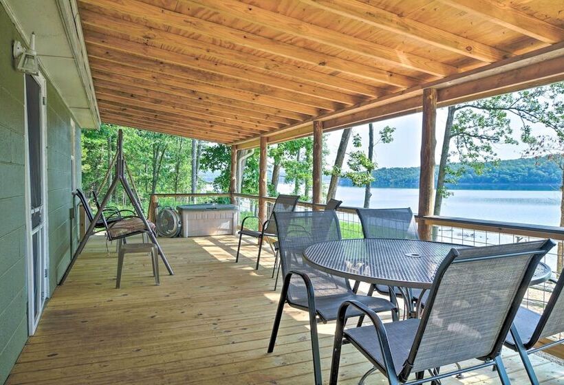 Waterfront Bull Shoals Lake Cabin W/ Deck + Views!