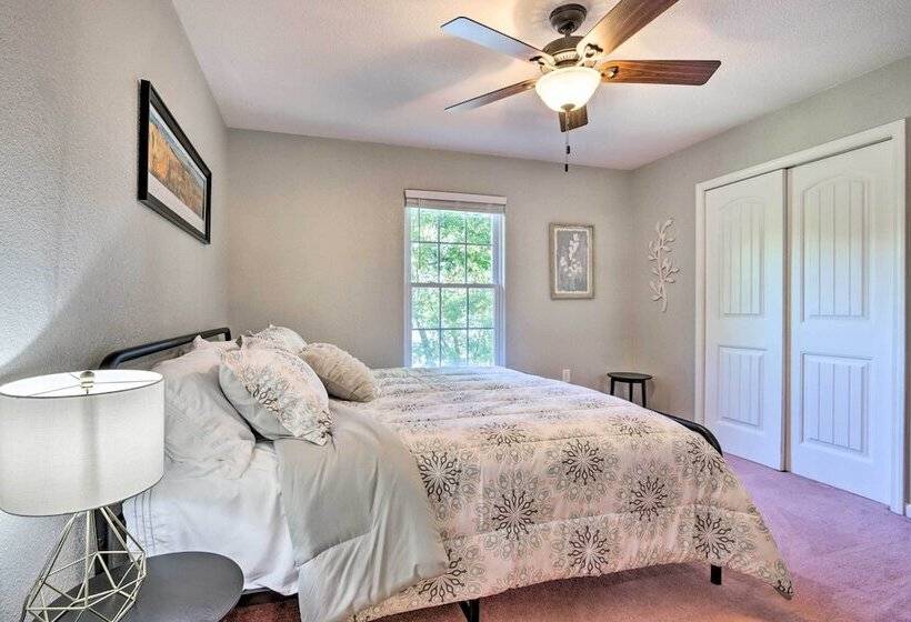 Dock & Jet Ski Slip: Lakeside Sunrise Beach Home!