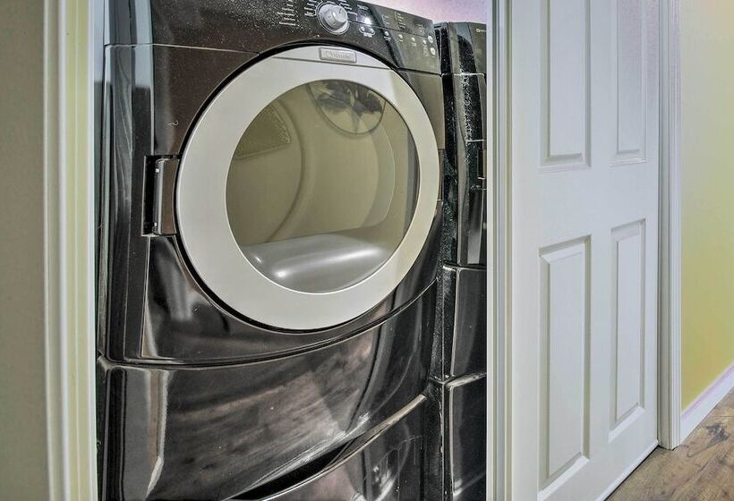 Lake View Osage Beach Resort Home W/ Game Room!