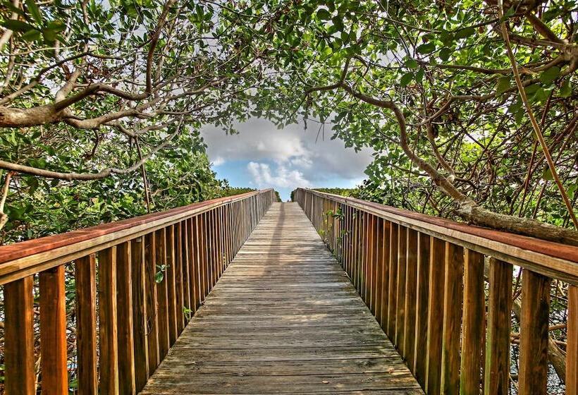 Walk To Private Beach: Poolside Oasis In Pompano