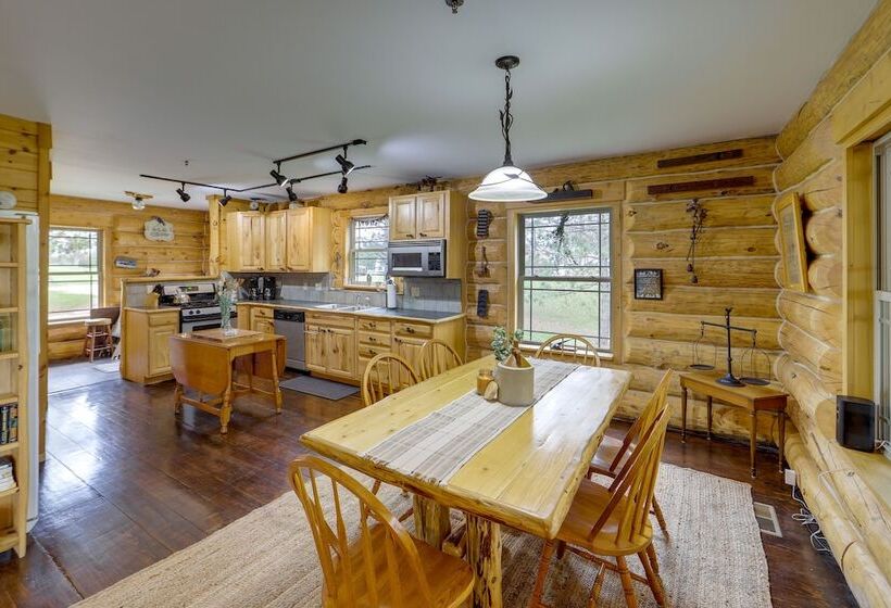 Rustic Tustin Cabin On 7 Acres W/ Fire Pit & Porch