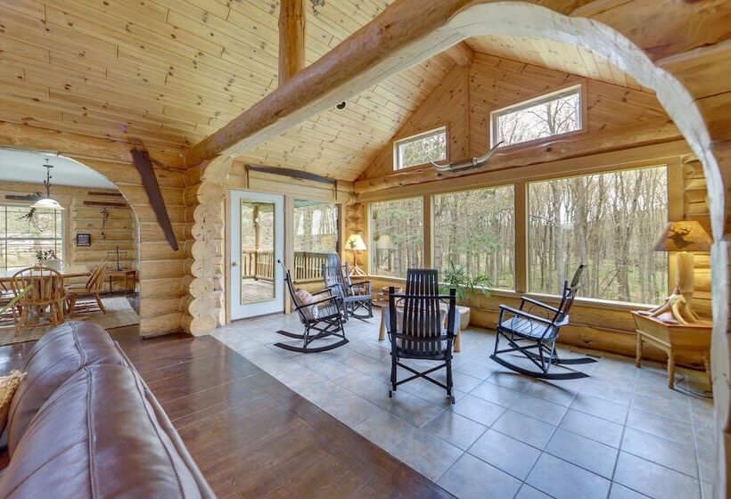 Rustic Tustin Cabin On 7 Acres W/ Fire Pit & Porch