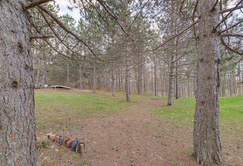 Rustic Tustin Cabin On 7 Acres W/ Fire Pit & Porch