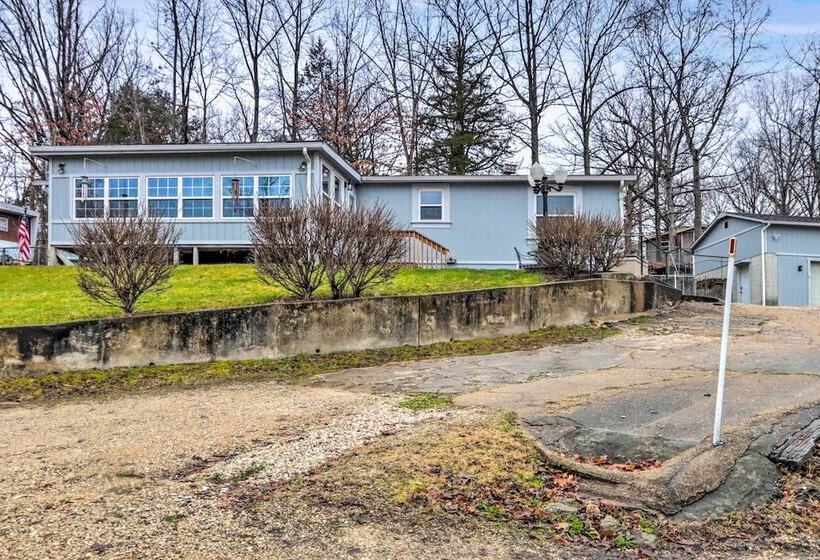 8 Mi To Beach: Lake View Haven In Linn Creek!