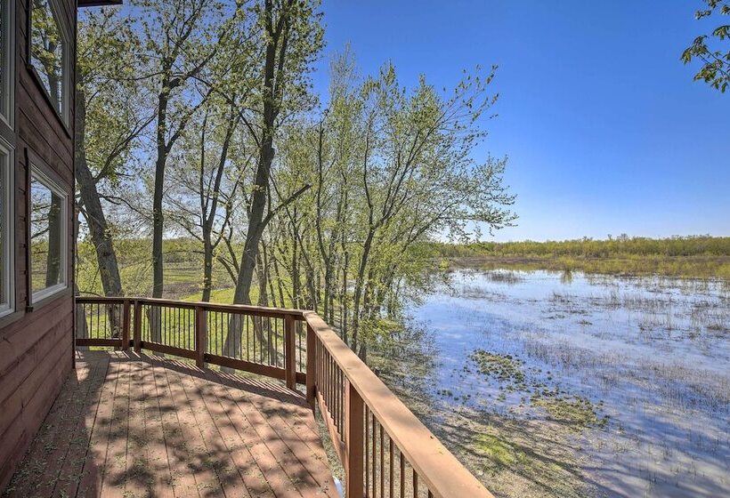 Lodge On 240 Acres W/ Deck, Grill & Fire Pit!