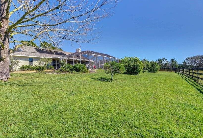 Private Bradenton Estate Home On 10 Acres W/ Pool