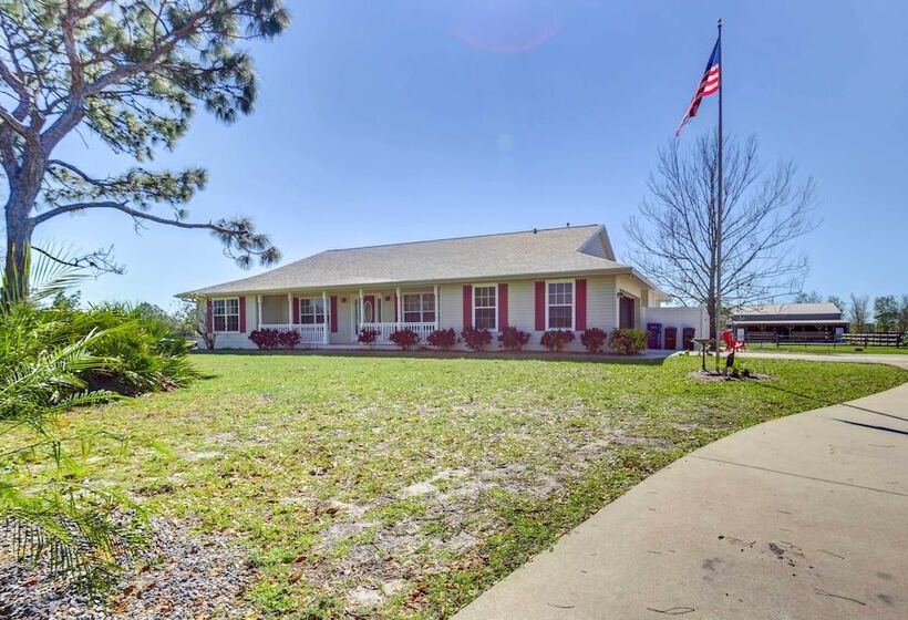 Private Bradenton Estate Home On 10 Acres W/ Pool